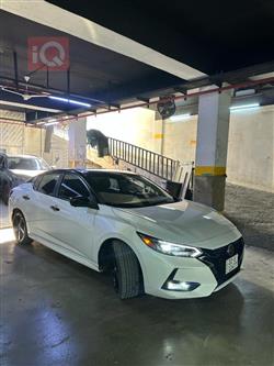 نیسان سێنترا